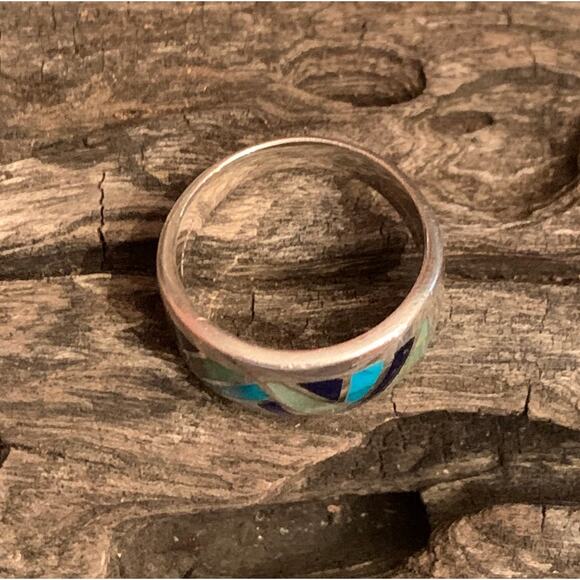 Sterling Silver Inlayed Ring - Picture 6 of 6